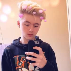 Meet your Posher, Jason